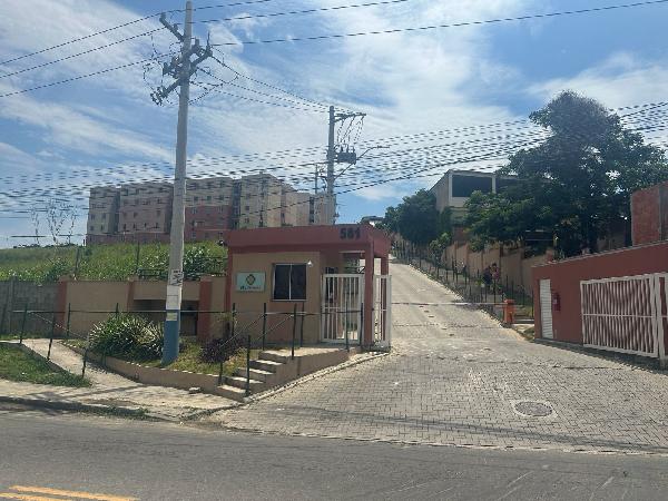 Apartamento em leilão em Belford Roxo