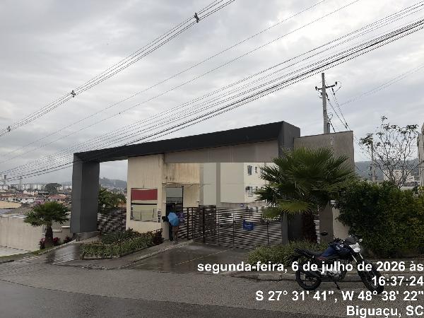 Apartamento em leilão em Biguacu