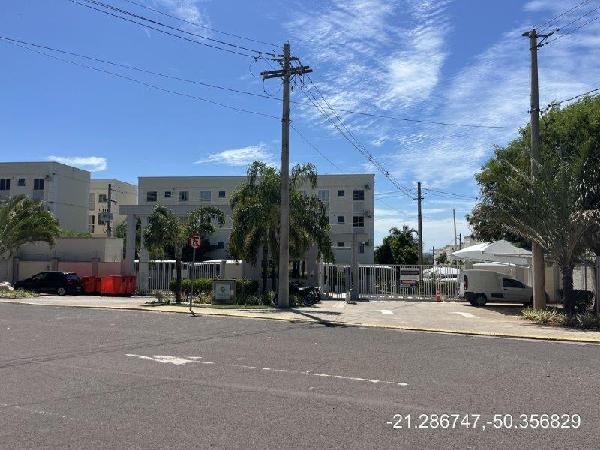 Apartamento em leilão em Birigui
