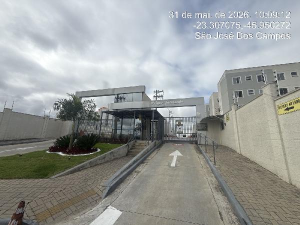 Apartamento em leilão em Jacarei