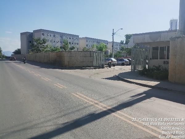 Apartamento em leilão em Belford Roxo