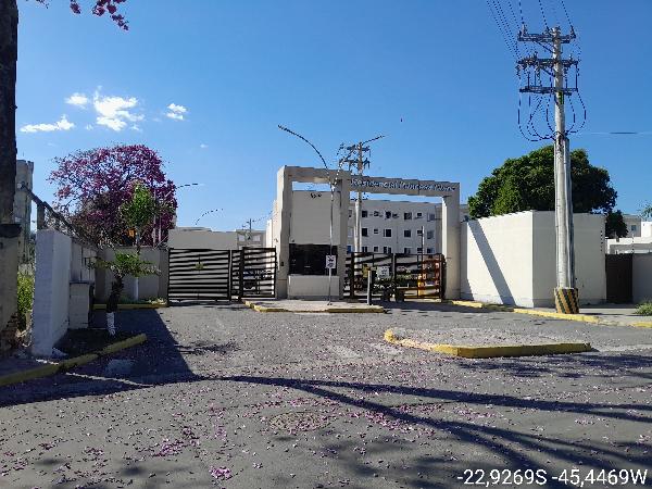 Apartamento em leilão em Pindamonhangaba