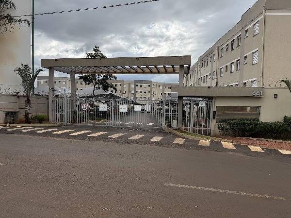 Apartamento em leilão em Serrana