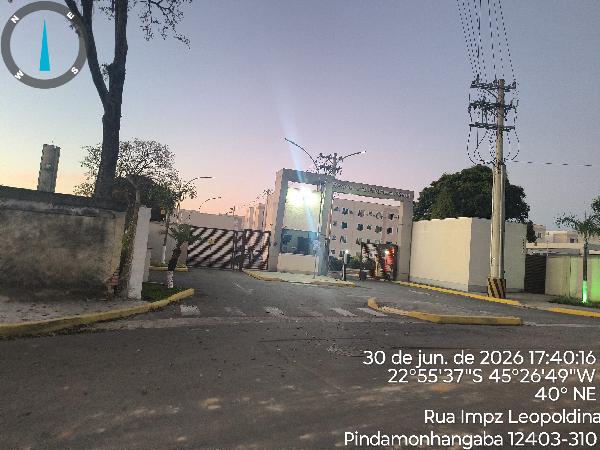 Apartamento em leilão em Pindamonhangaba