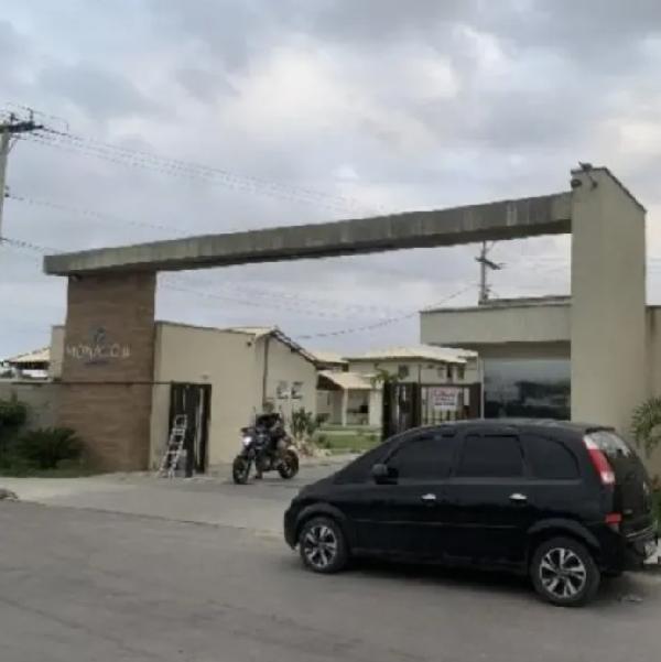 Apartamento em leilão em Cabo Frio