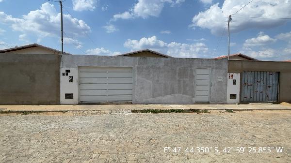 Casa em leilão em Floriano
