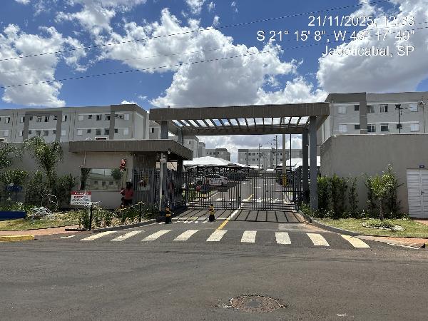Apartamento em leilão em Jaboticabal