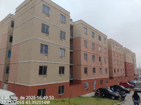 Apartamento em leilão em Belford Roxo