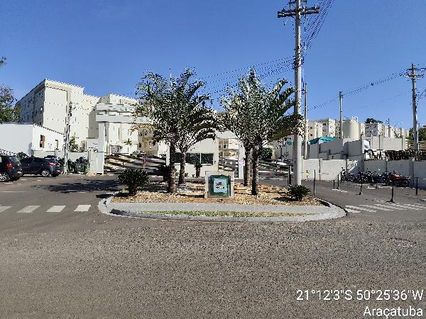 Apartamento em leilão em Aracatuba