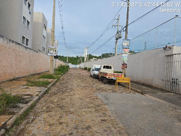 Casa em leilão em Teresina