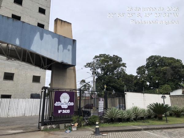 Apartamento em leilão em Pindamonhangaba