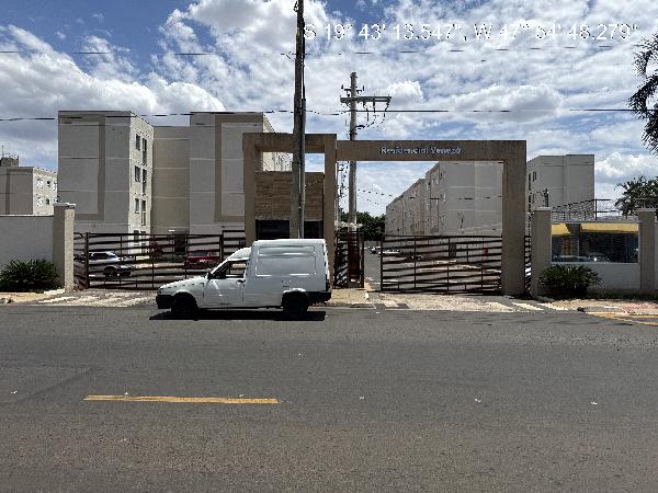 Apartamento em leilão em Uberaba