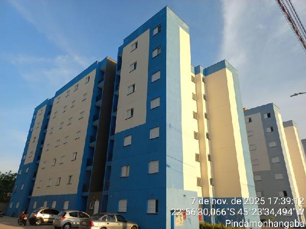 Apartamento em leilão em Pindamonhangaba