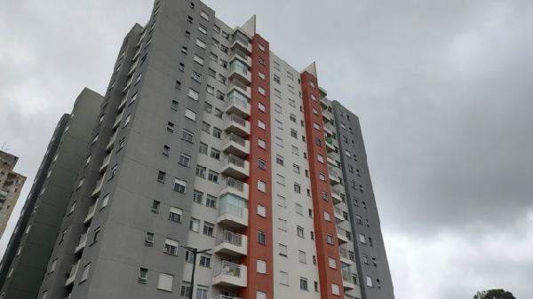 Apartamento em leilão em Carapicuiba