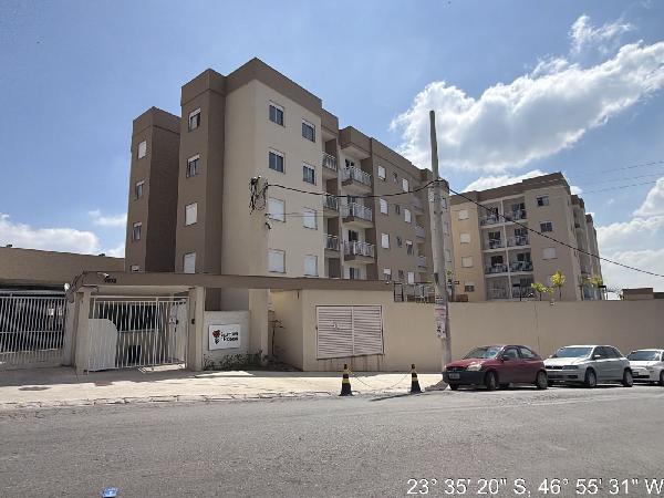 Apartamento em leilão em Cotia